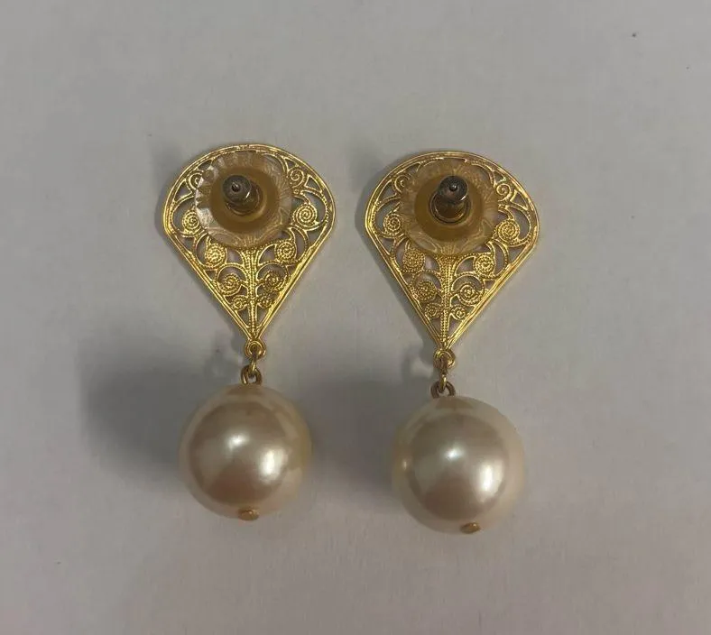 Napier Dangle Faux Pearl Chandelier Tear Drop Vintage Statement Earrings White - Image 2