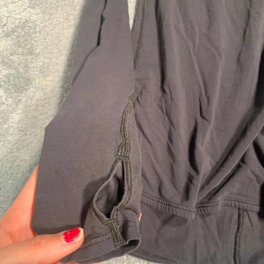 lululemon athletica Dark Gray/black Long Sleeve Top - Image 2