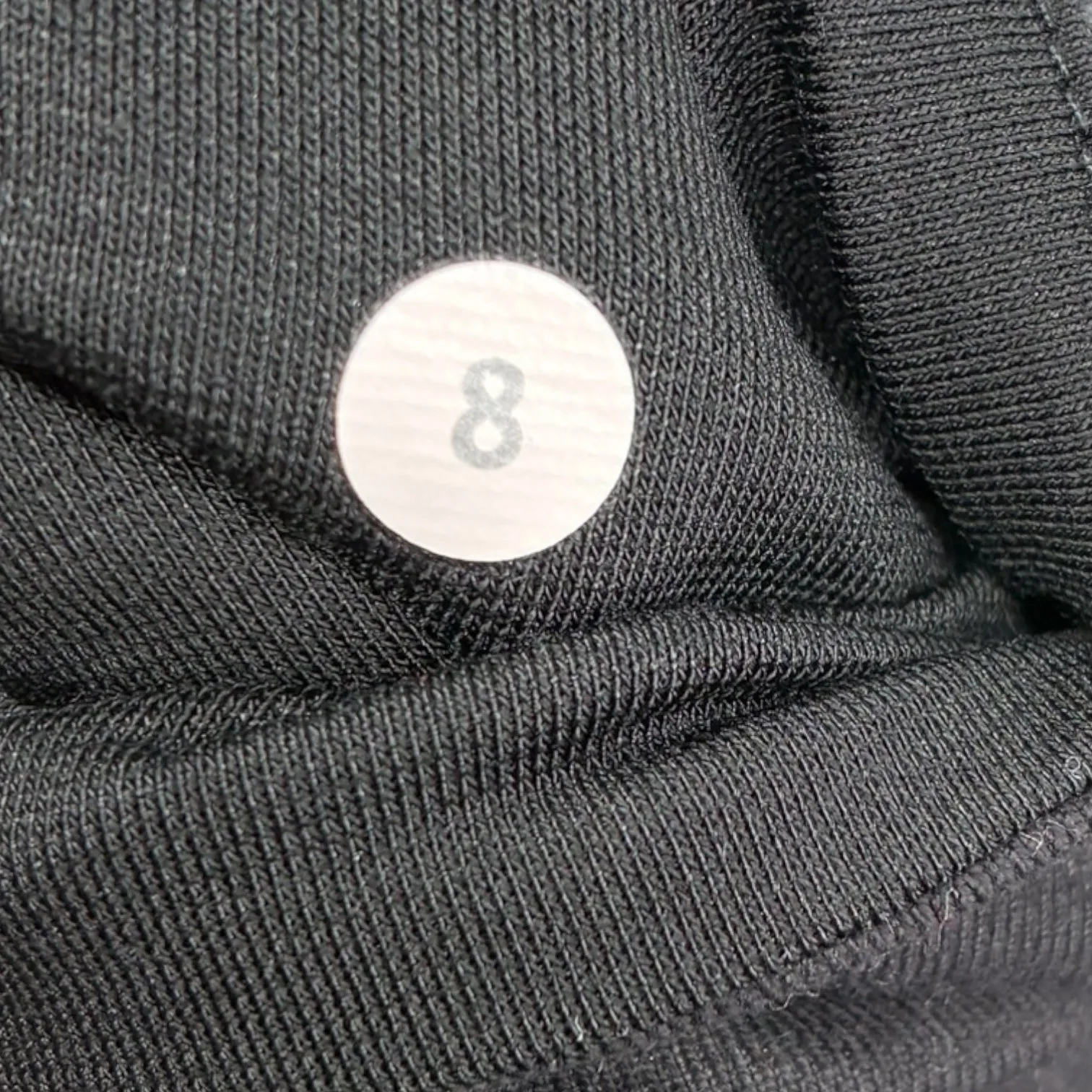 Lululemon Size 8 Cropped Leggings Back Slit Hem Gray Stripe Yoga Pants - Image 4