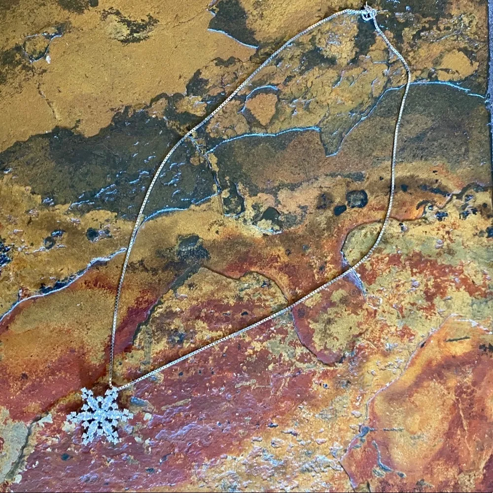 Sterling 925 Silver Star Snowflake CZ Necklace Christmas - Image 4