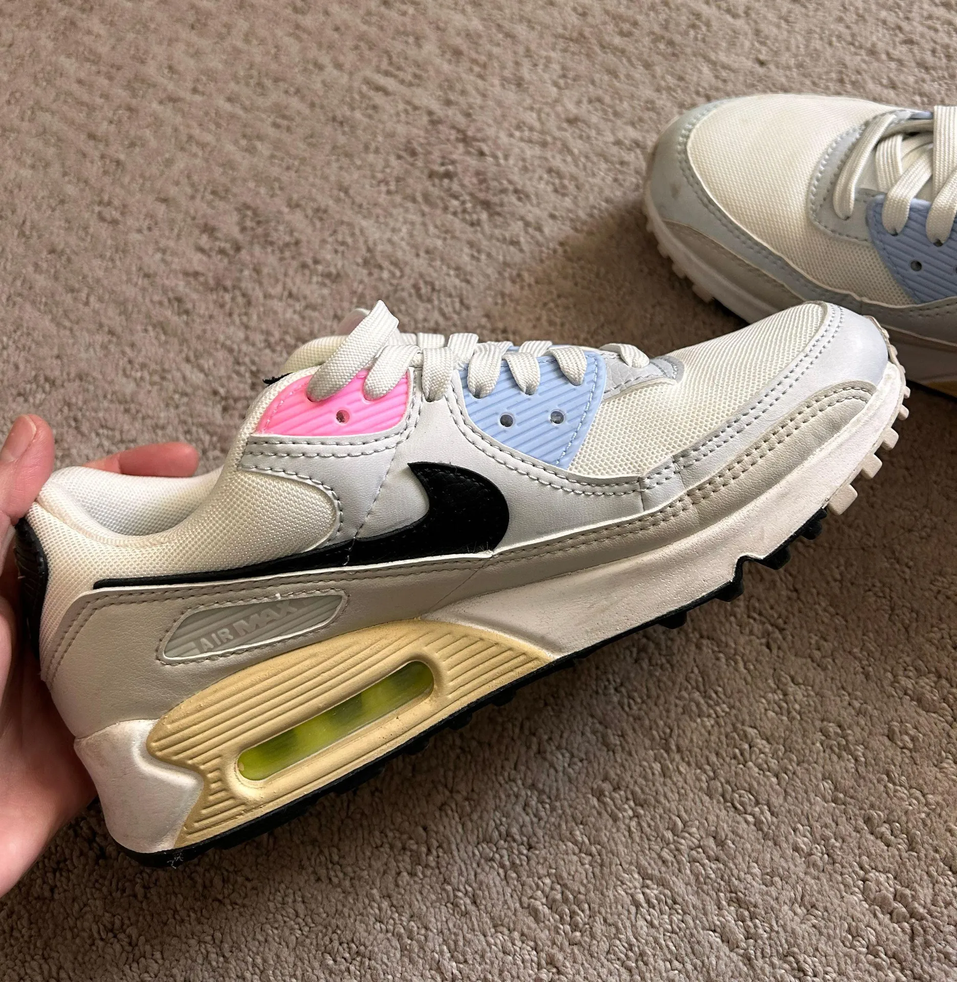 Air Max - Women BRAND NEW - Image 2