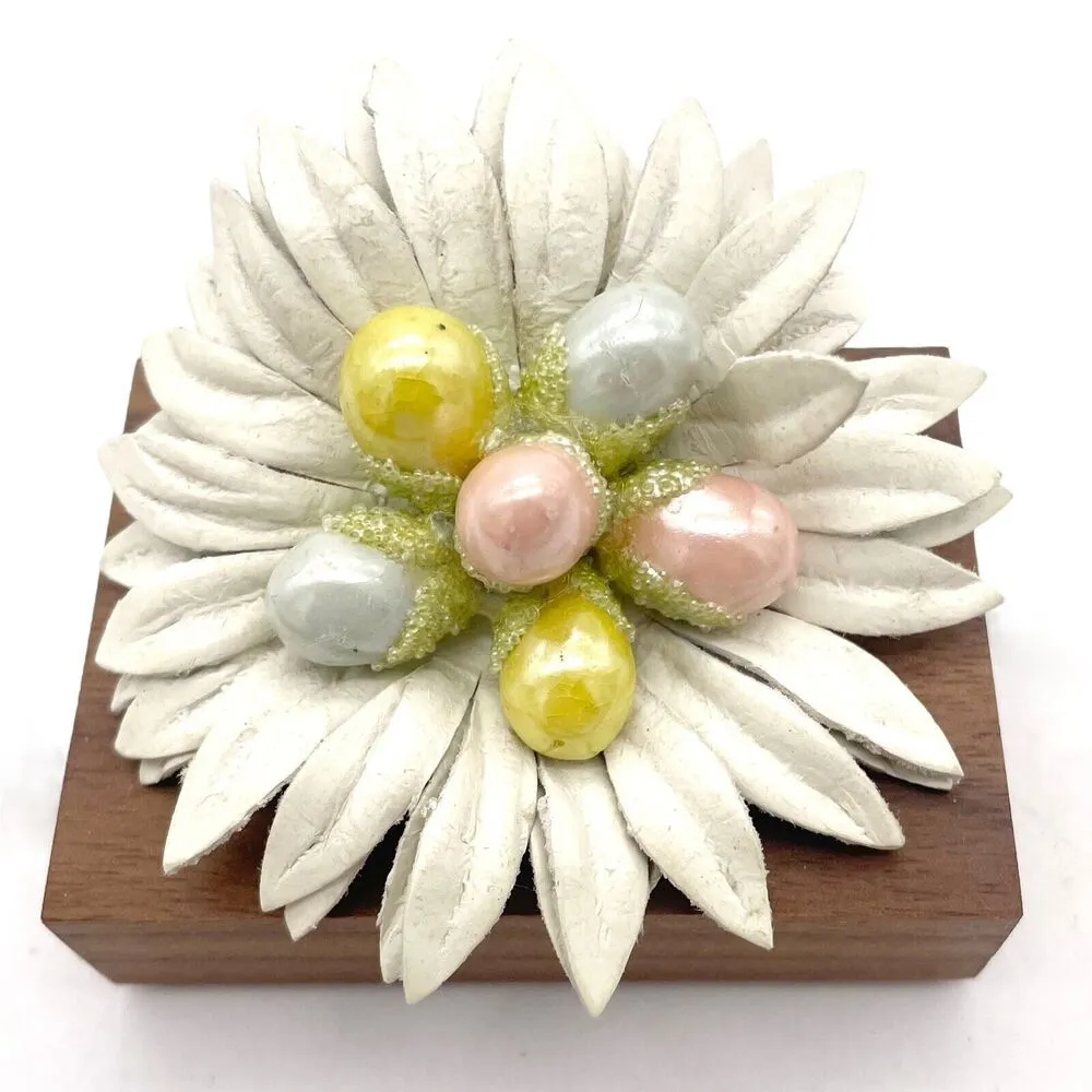 Vintage Shoe Clips Buckles Pastel Faux Pearl Frosted Floral Daisy 1940s 1950s Pink - Image 6