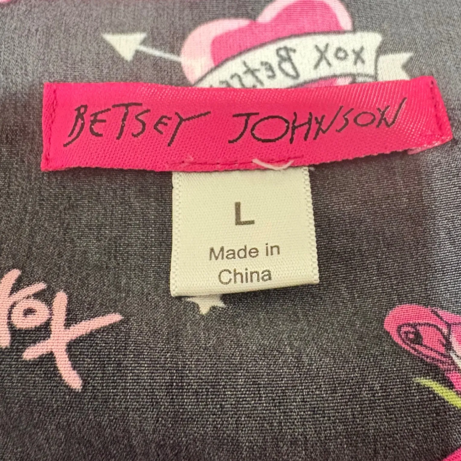 Betsey Johnson Women Top L Black Pink Rose Print XOXO Medical‎ Nurse Uniform - Image 5