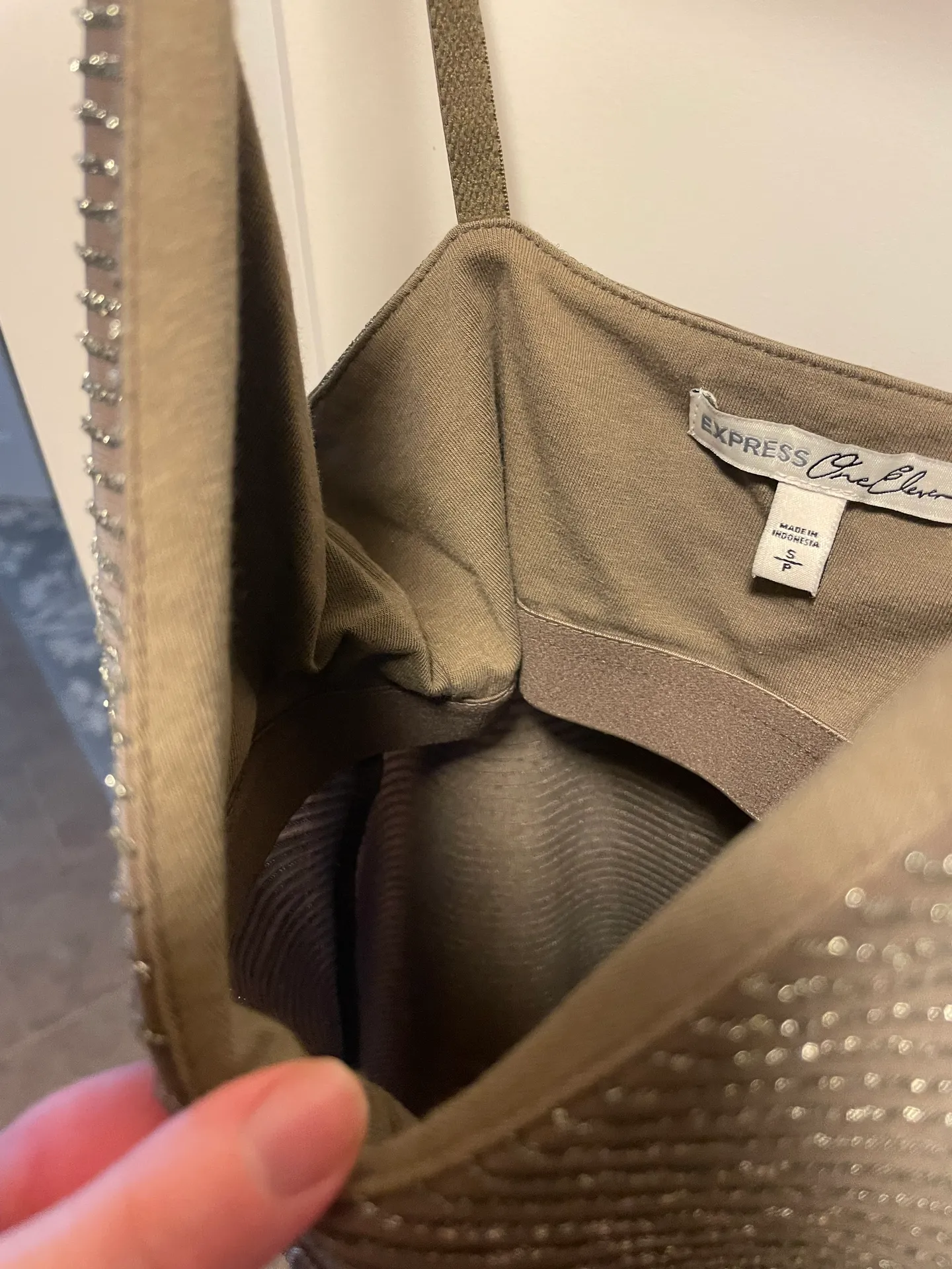 EXPRESS Sparkly Tank Top - Image 4