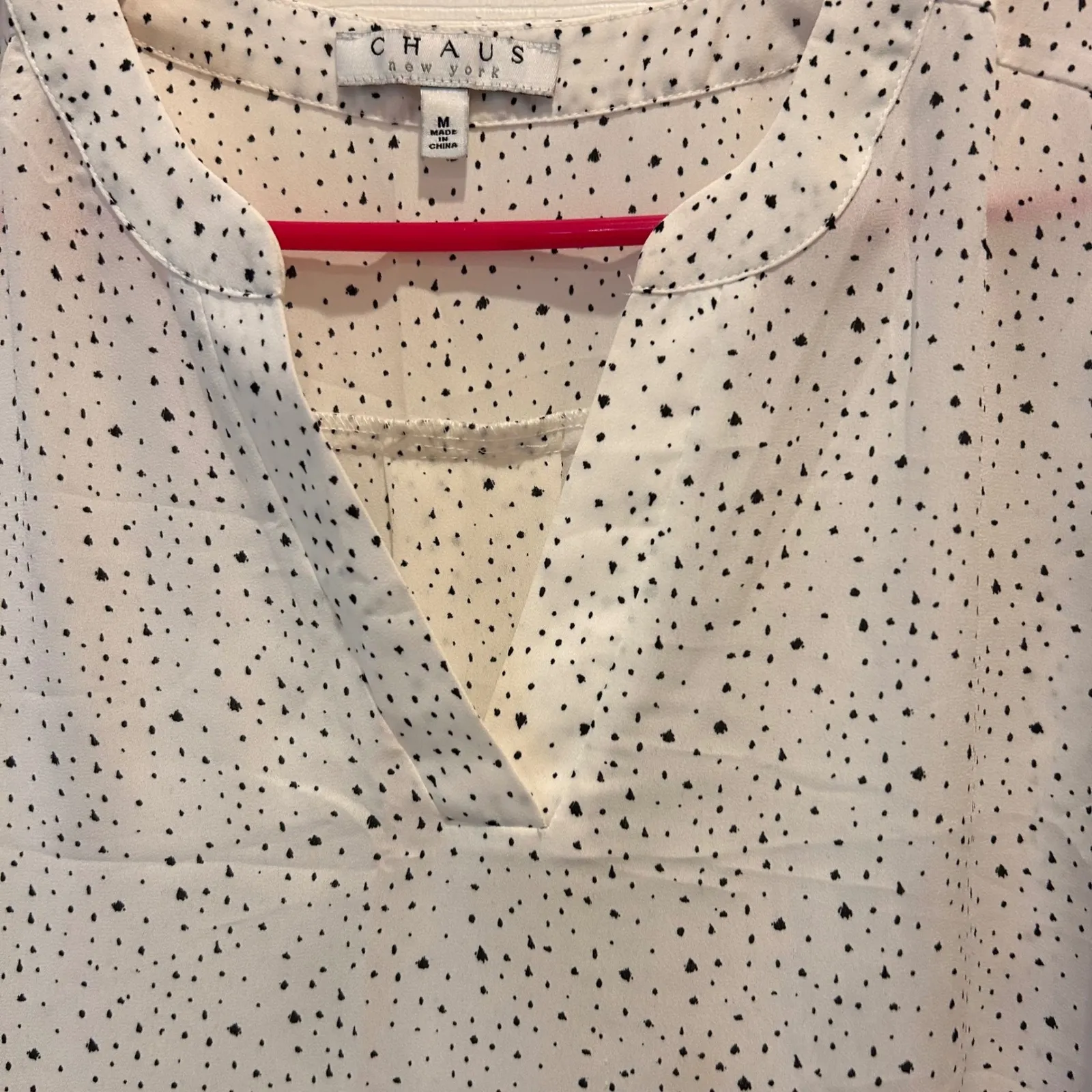 CHAUS New York Womens White Black Speckle Dot V Neck Roll Tab Sleeve Blouse Sz M - Image 3
