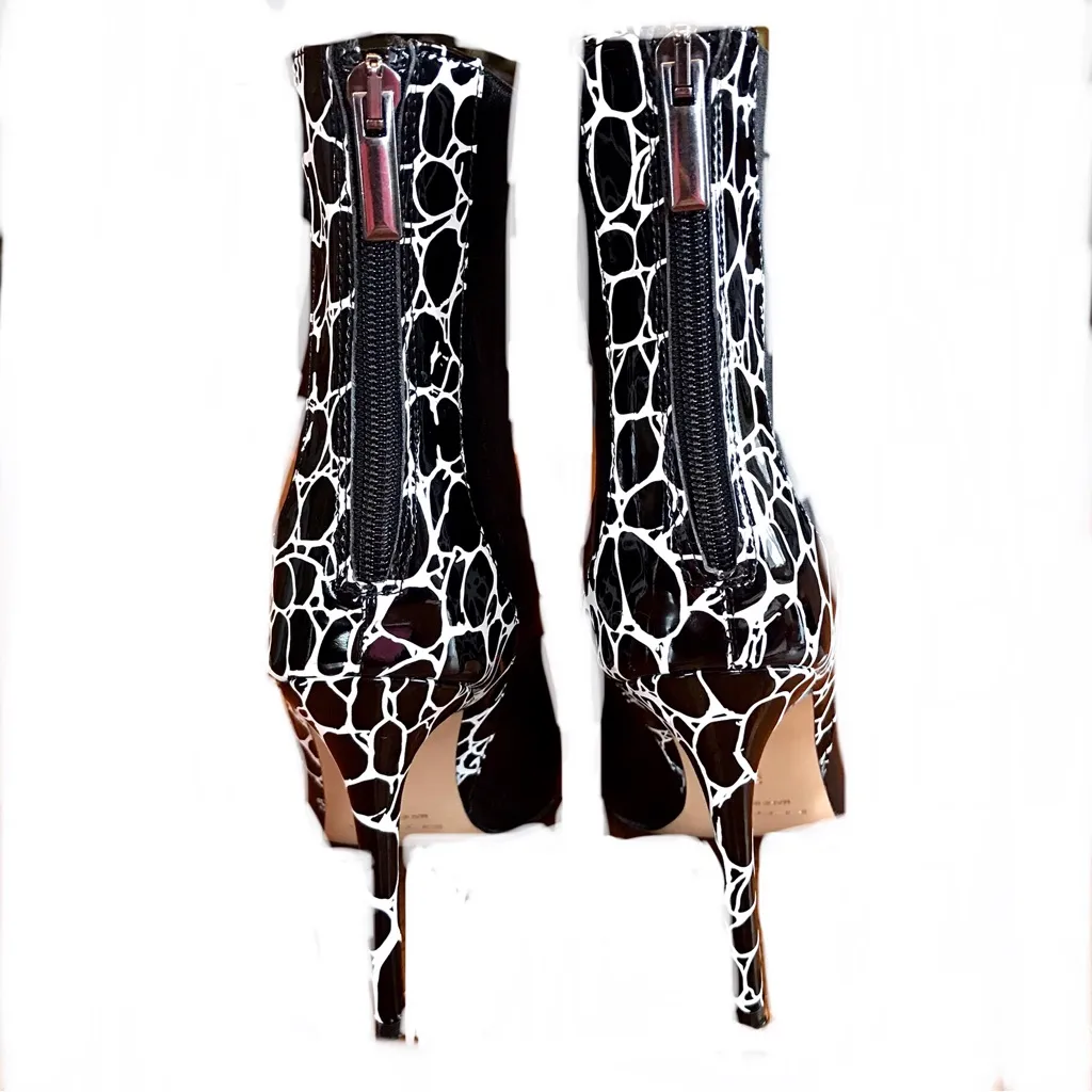 IDENTITA BLACK & WHITE ANIMAL PRINT BACK "CANDICE" STILETTO HEEL BOOTS (37) Size 7 - Image 4
