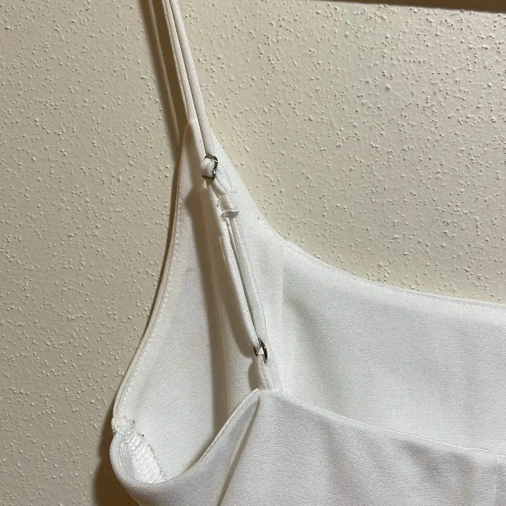 Lucy in the Sky Capri Ruffle Faux Wrap Tie Mini Dress White Size Small - Image 10