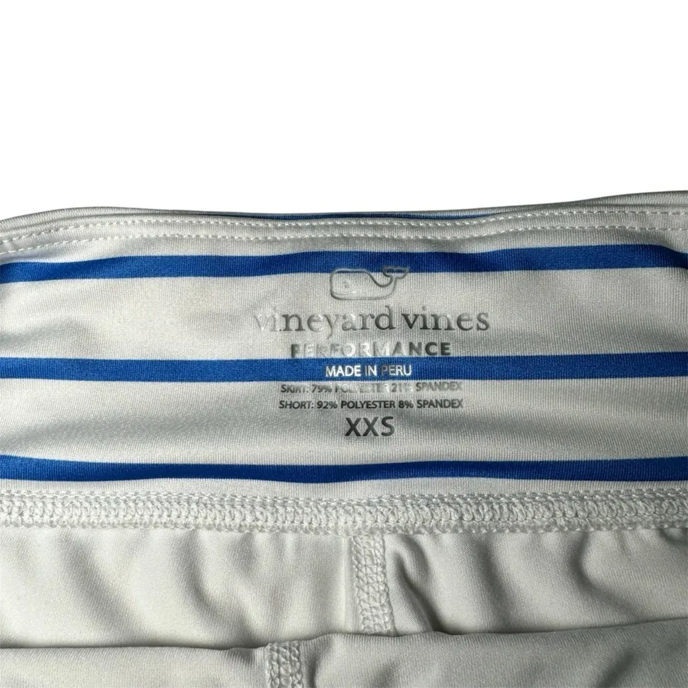 Vineyard Vines Women’s Performance Activewear Golf Blue White Striped Skort EUC - Image 2