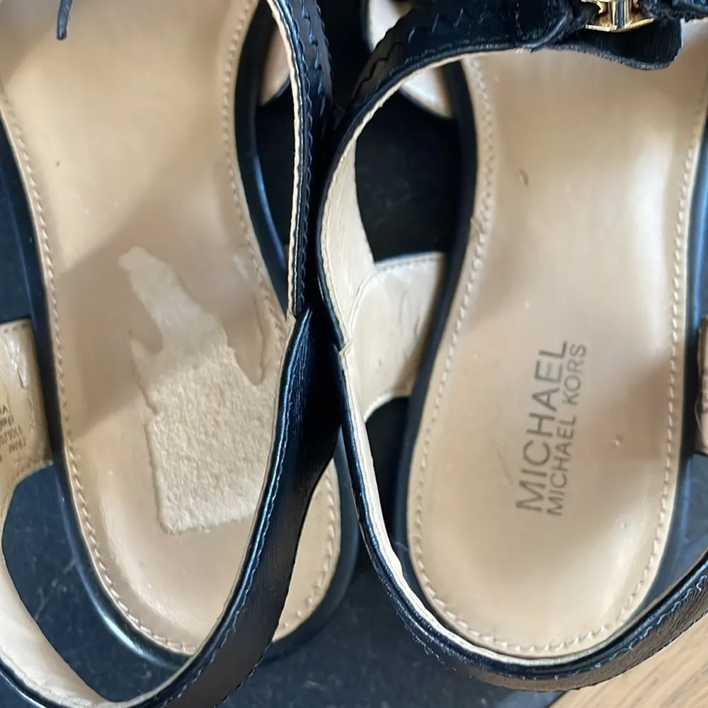 Michael Kors Leather Zipper Sandal - Image 5