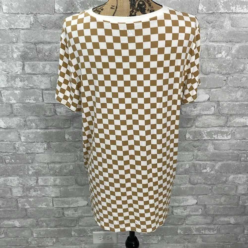 Maurices 24/7 Kennedy Checkered Crew Neck Tee - Image 3