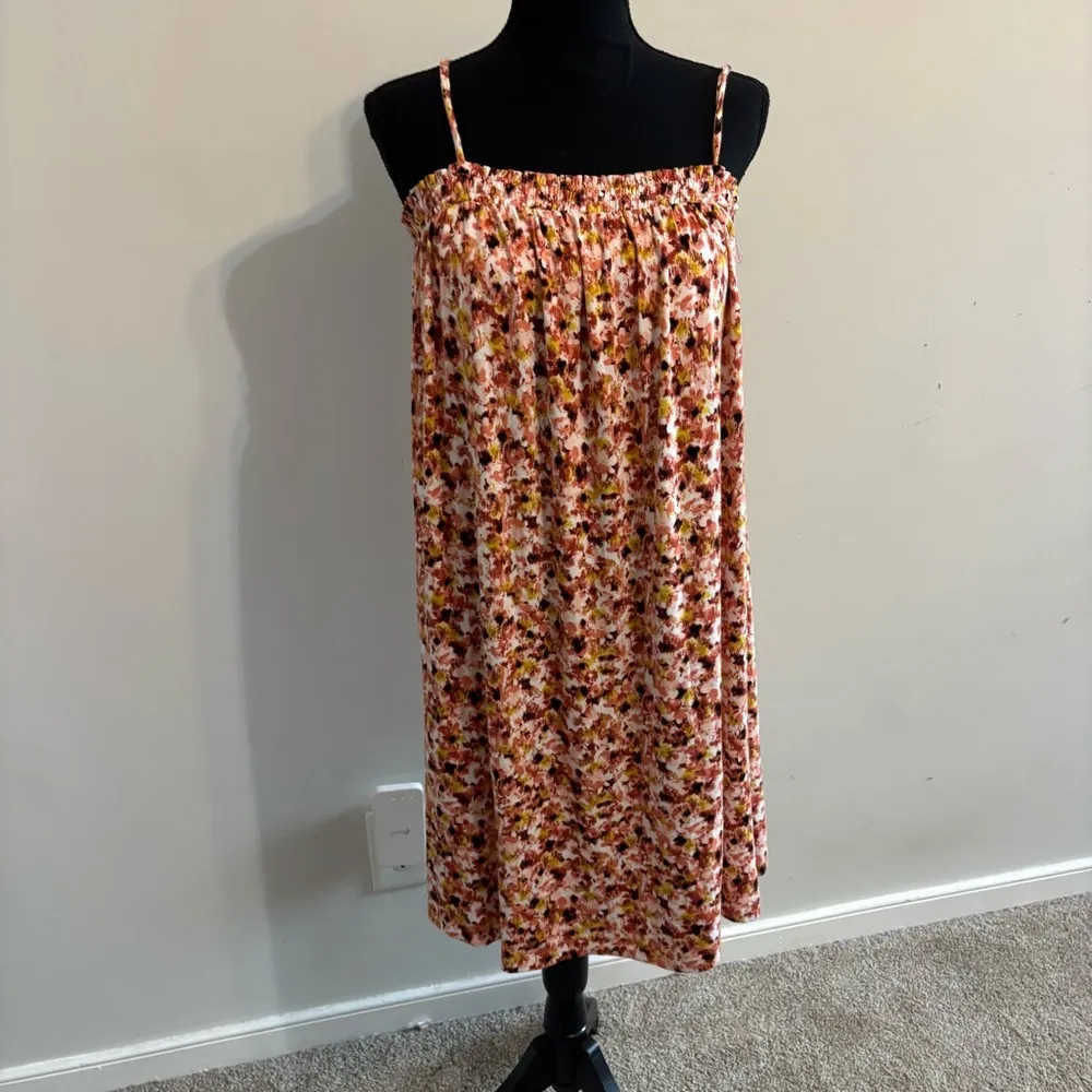 Soma Soft Jersey Flowy Floral Short Dress Pink/Yellow Shelf Bra Size M Soma Wknd - Image 2