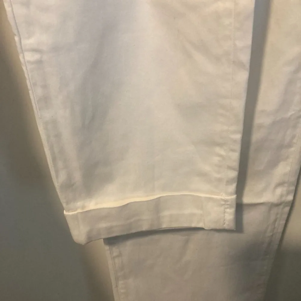 MET Chino & Friends women's size 26 stretch cuffed tapered "SHANIA" white chinos - Image 4