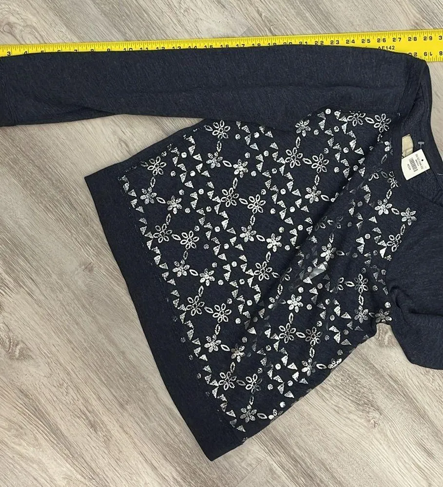 NWT  Heather Blue with Silver Print Long Sleeve Women's Sweatshirt M - Image 13