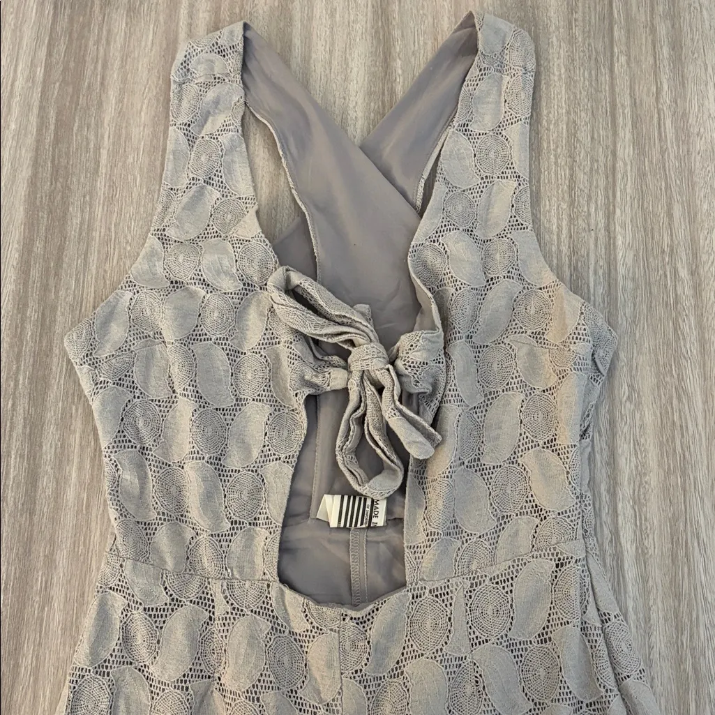 Free People Lace Cutout Sleeveless Jumpsuit VNeck Size 6 - Image 3