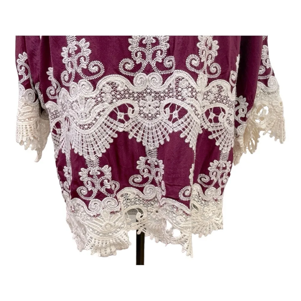 Leo & Nicole
Contrast Embroidered Lace Scoop Neck Scallop Edge 3/4 Sleeve Top PL - Image 8