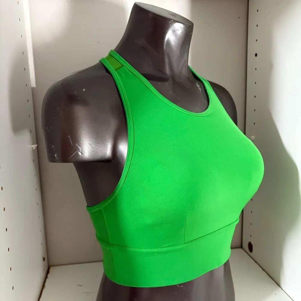 Sports illustrated sports bra woman size med Green - Image 7