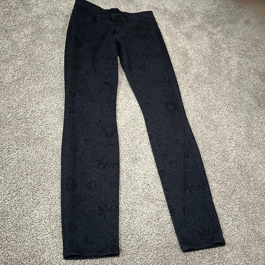 Cabi Lace‎ Print Skinny Jeans Style# 3195 Size 0 - Image 6