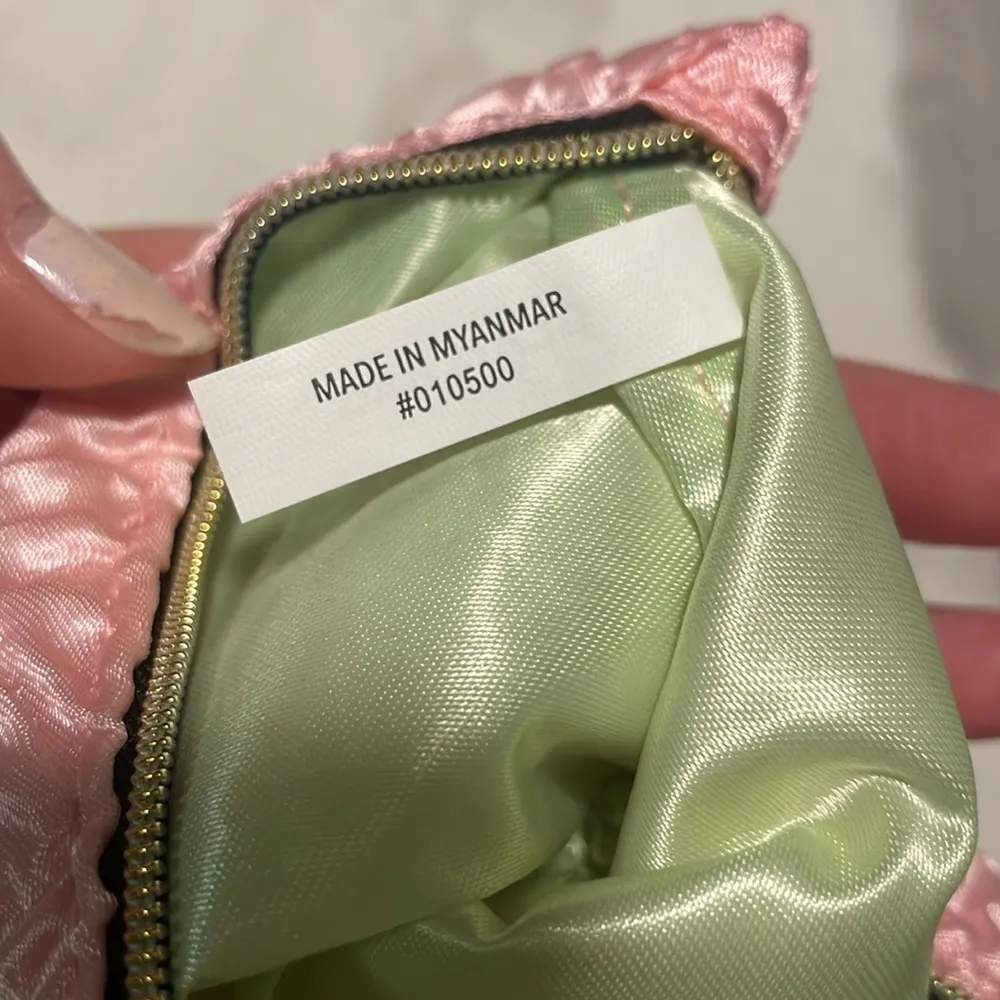 NEW Ipsy Makeup Bag - Image 5