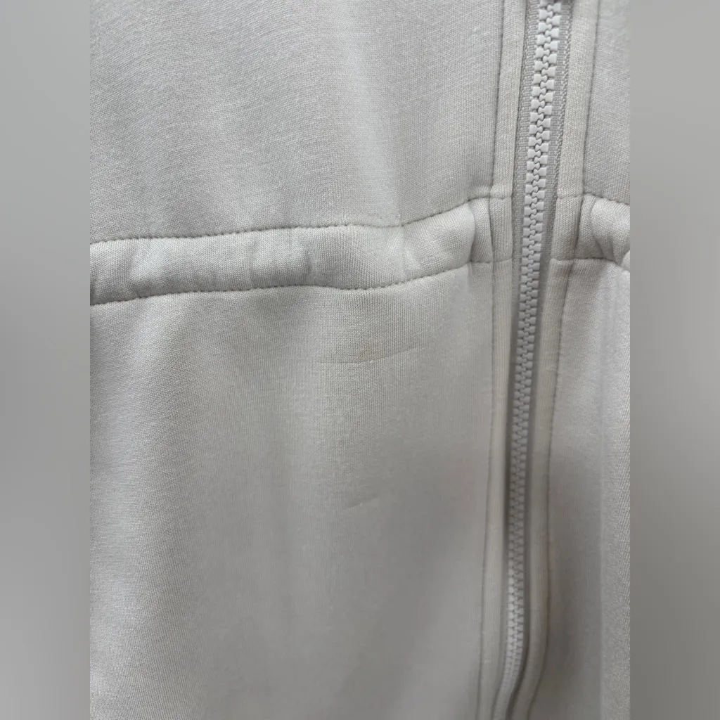 Varley Alisa Zip-Through Midlayer Sweater in Rainy Day - Image 8