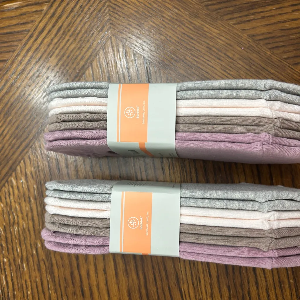 NWT Cole Haan Women's Liner Socks 16 pairs - Image 2