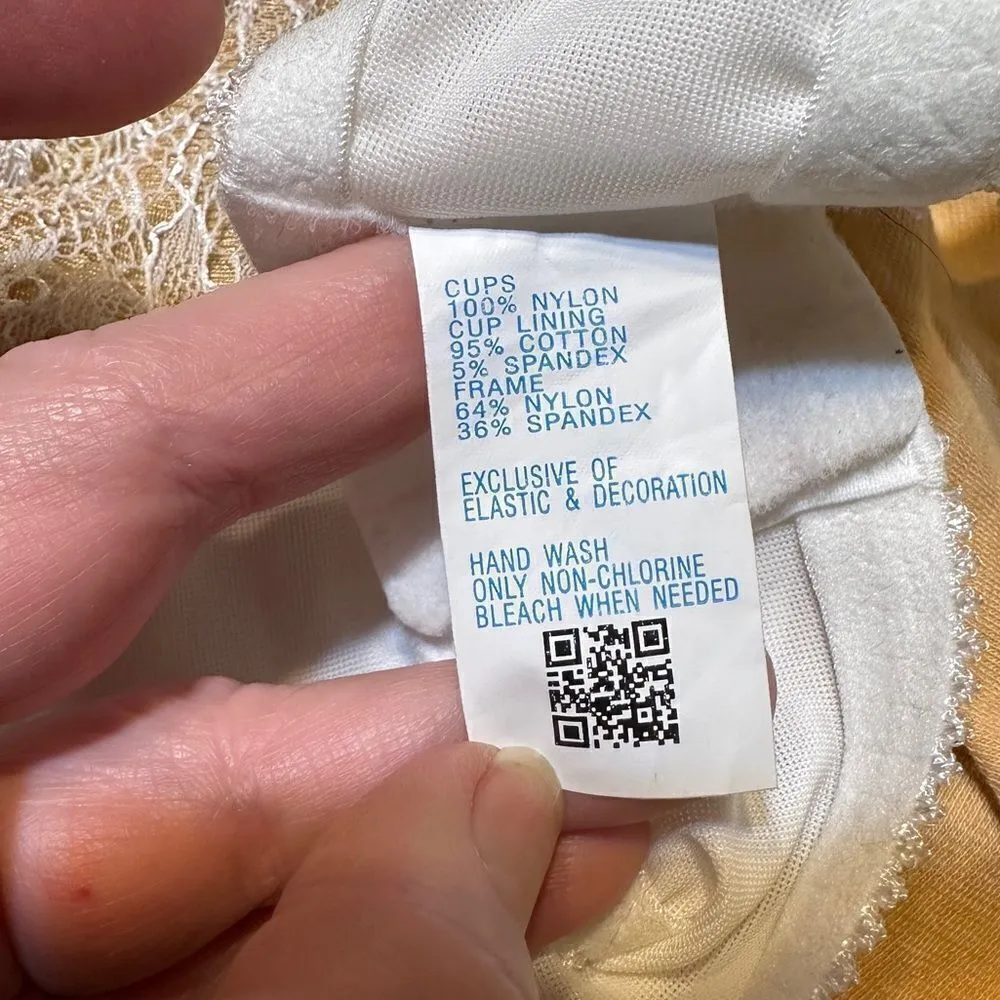 Classique Beige White Lace Bra Size 36C Tan - Image 3