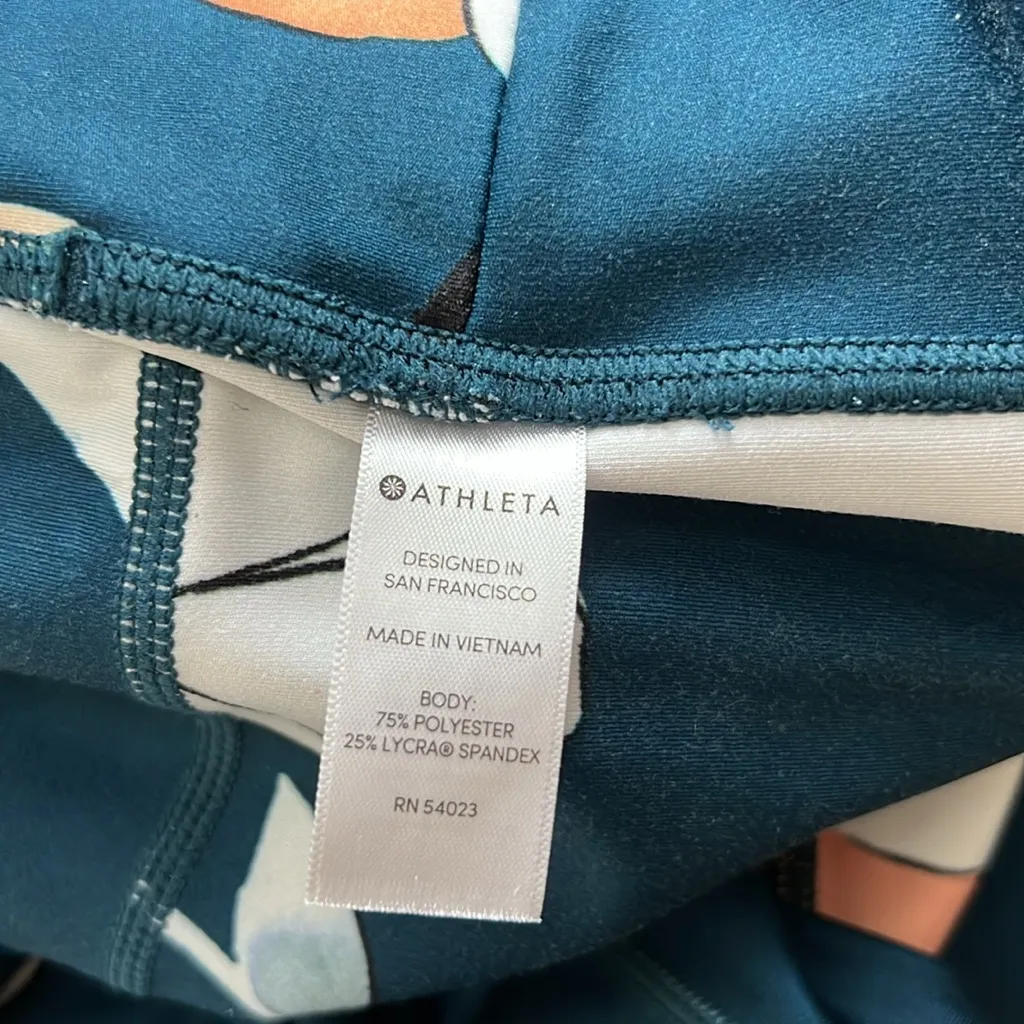 Athleta Printed Tight Mid-Rise Abstract Floral Print Activewear Crop Legging, XS - Image 7