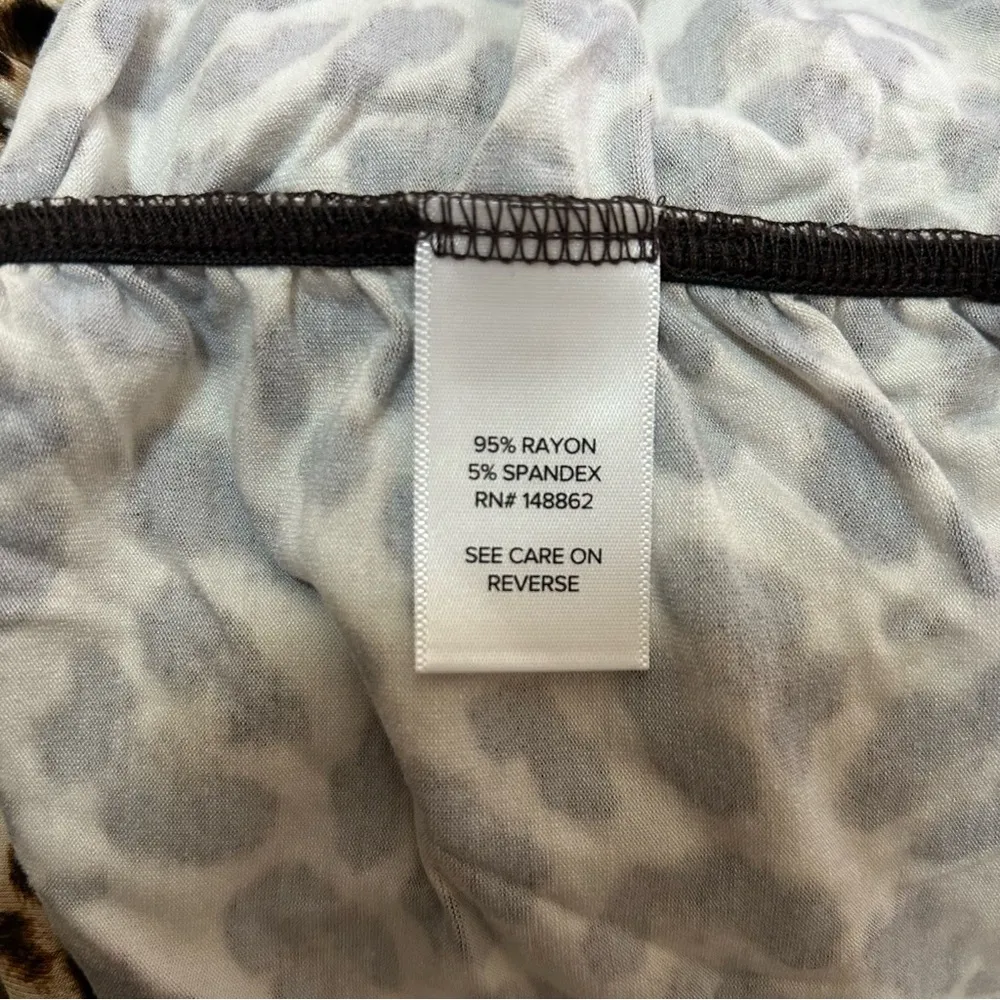 Torrid Super Soft Double Scoop Neck Ruched Leopard Print Tank - 4X - Image 7