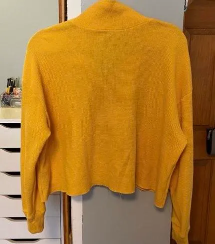 Cropped Sweater - Image 6