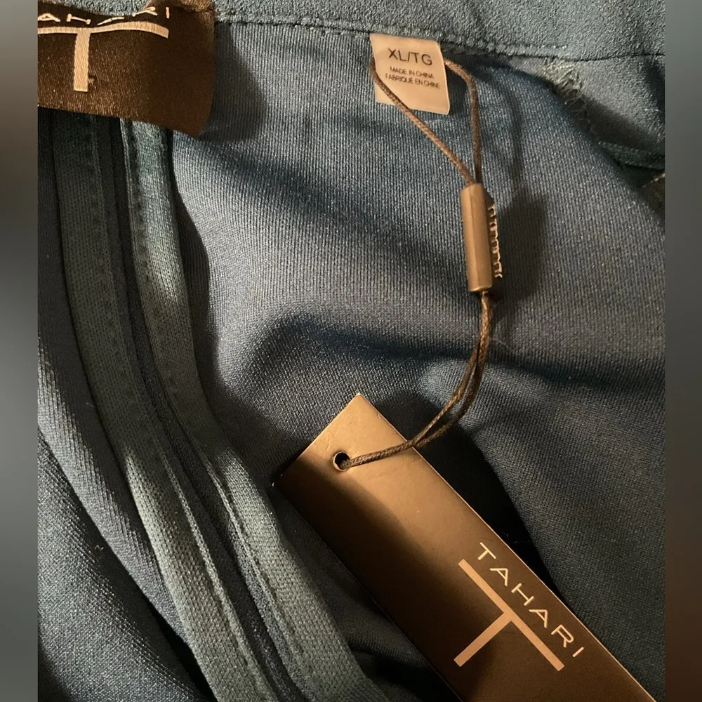 NWT Tahari Open Front Blazer - Image 4