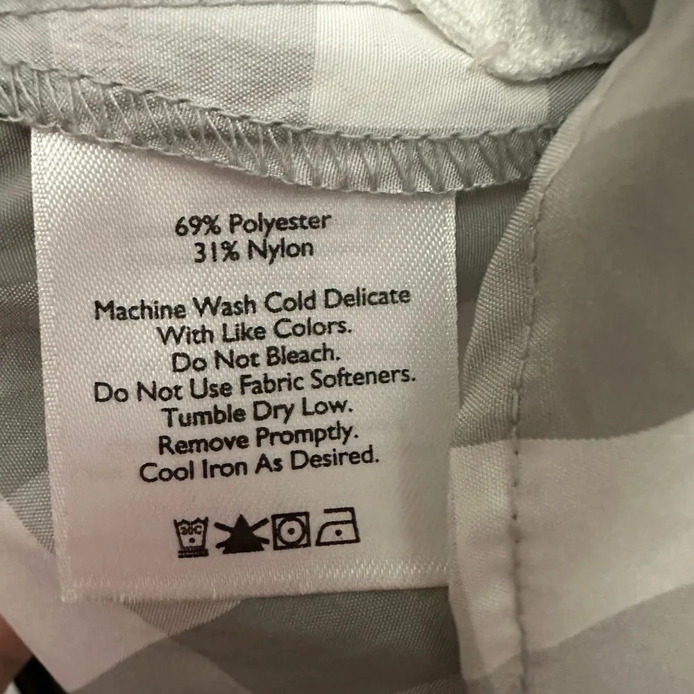 Eddie Bauer Nylon Hiking Shirt Women’s Size XL Side Vented Gray And White Check - Image 4