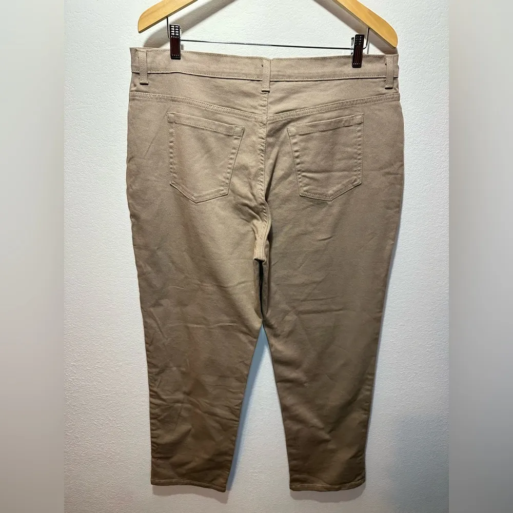 EUC Gloria Vanderbilt Amanda khaki jeans size 18 - Image 4