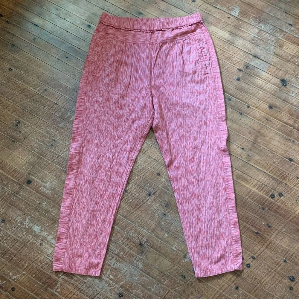 Anthropologie Longshore Ikat cropped cotton heathered red pants - Image 4