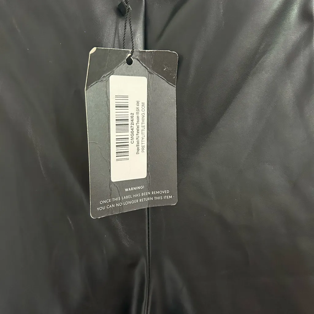 PrettyLittleThing Black Faux Leather leggings - Image 6