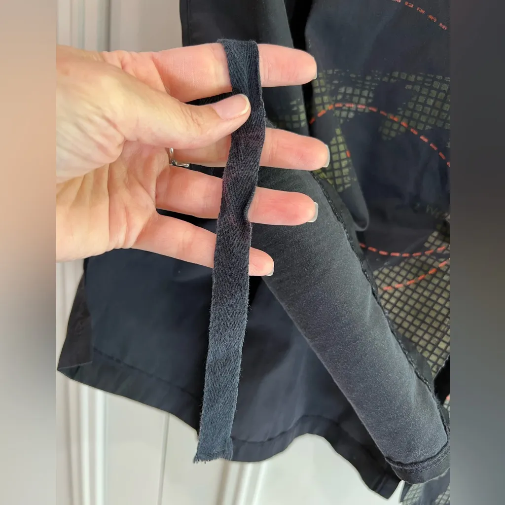 Deux‎ Mille Vingt Six 2026 Black Nylon MIDI Skirt Size L - Image 7