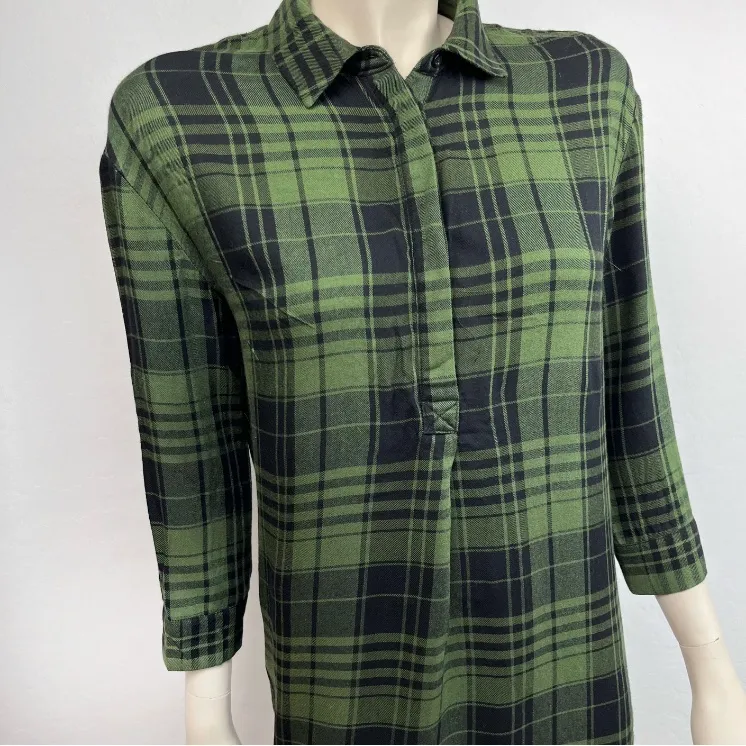 Catherine by Catherine Malandrino Green and Black Plaid Flannel Shirt‎ Dress - Image 3