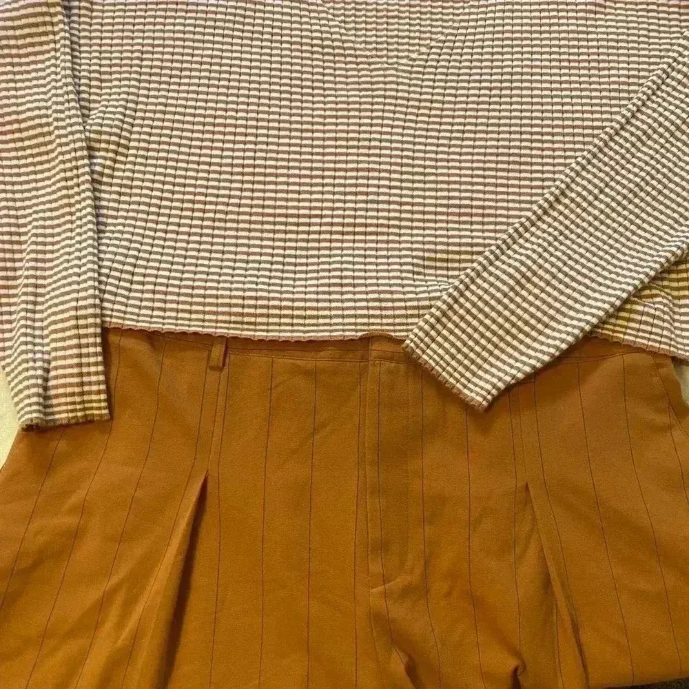 La Hearts Cropped long sleeve striped knit oversized cream burnt‎ orange sweater - Image 12