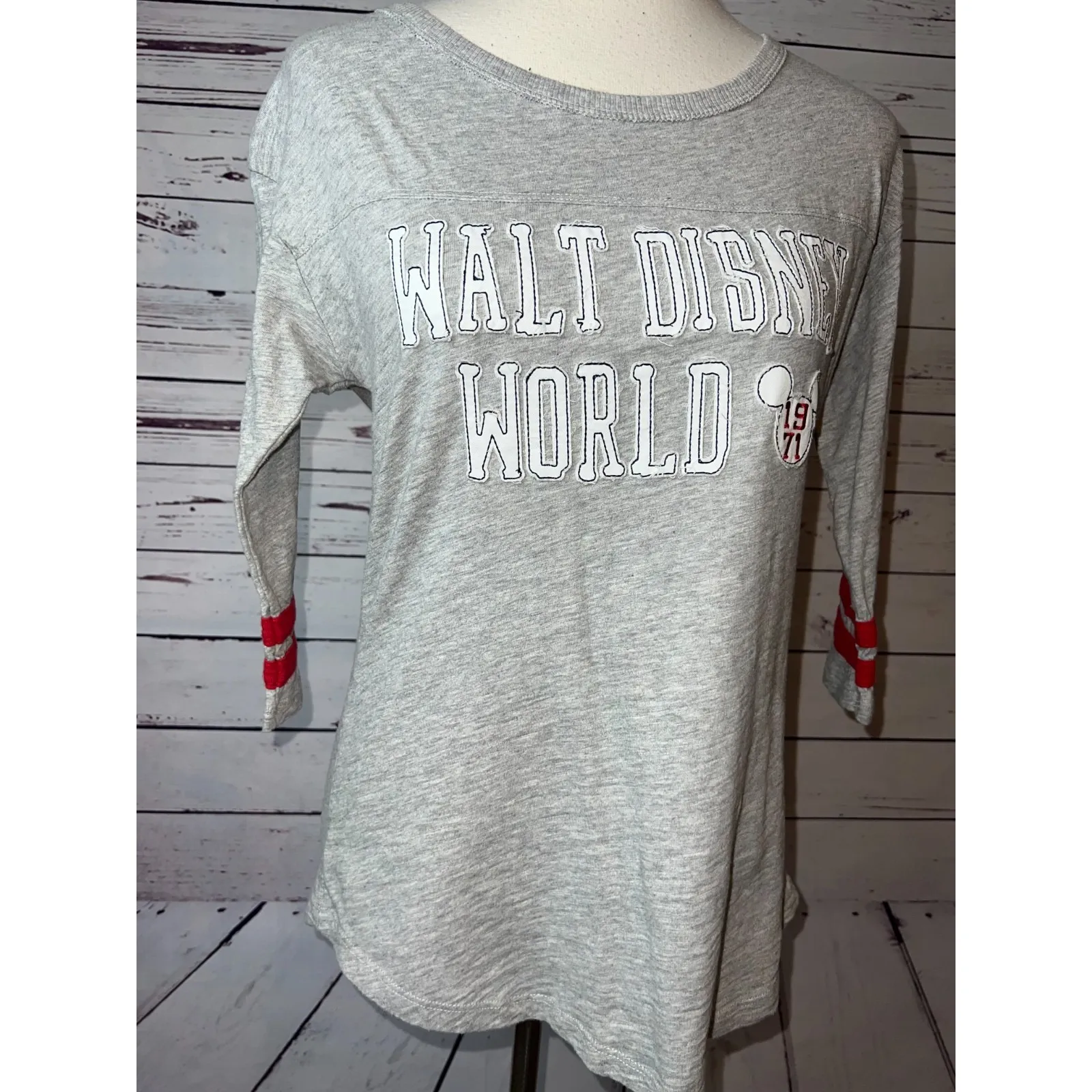 Disney Parks Baseball Shirt Raglan Sleeve‎ size Small Womens Jersey Preppy Top - Image 6