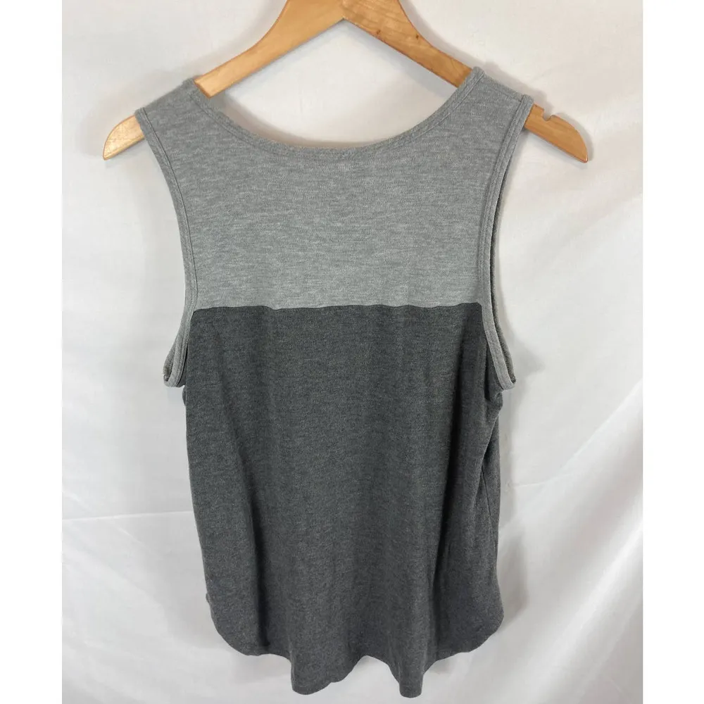 Liz Claiborne Two Toned Sleeveless Blouse Size Large - Image 6