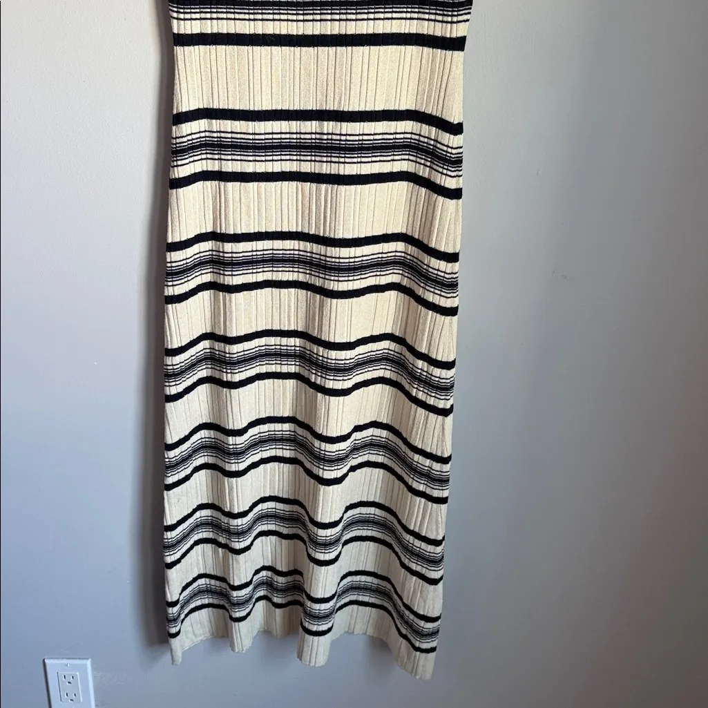 THEORY  Ribbed-Knit Midi Dress Large - Image 9