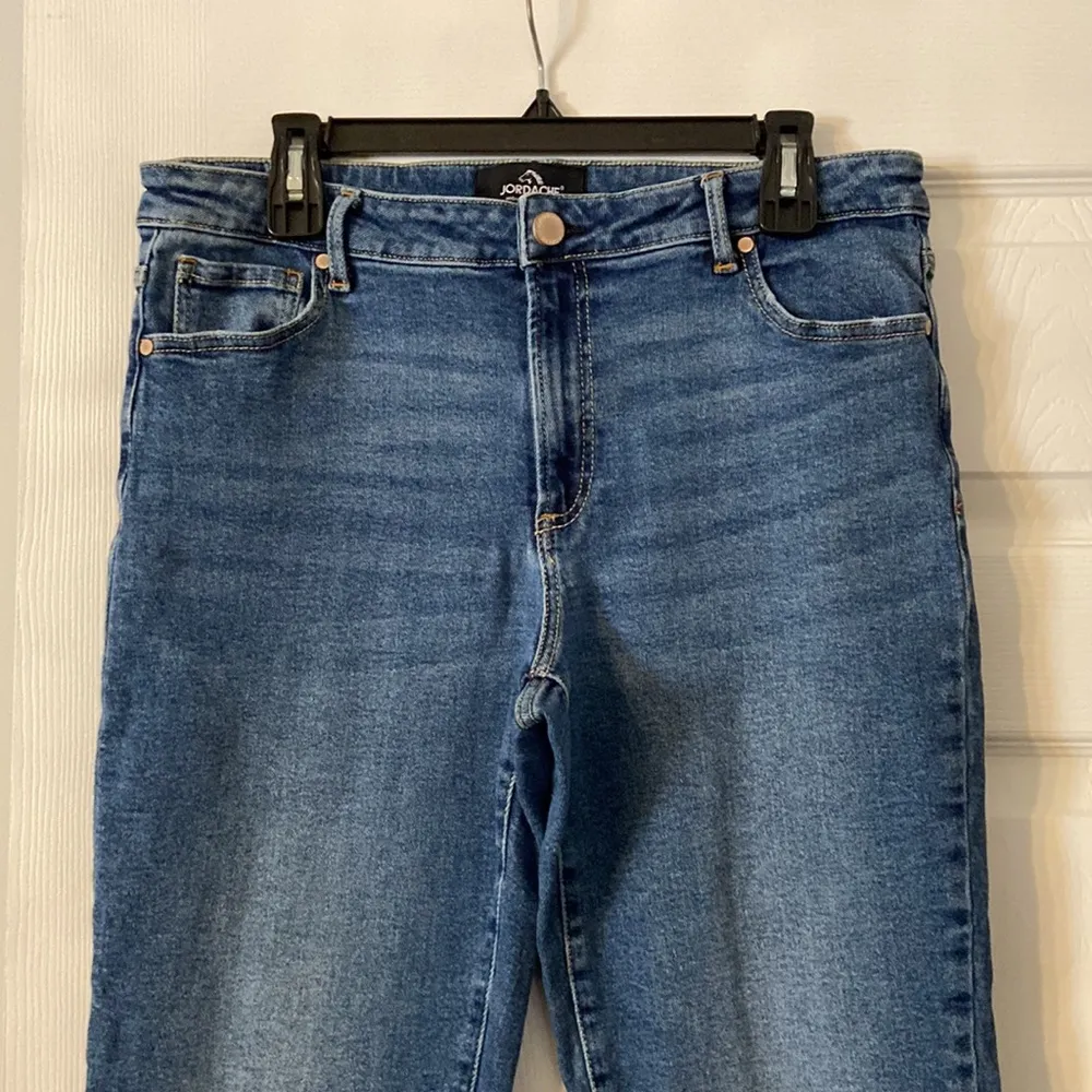 JORDACHE Jeans High Rise Straight-size 14 inseam 28” excellent condition - Image 2