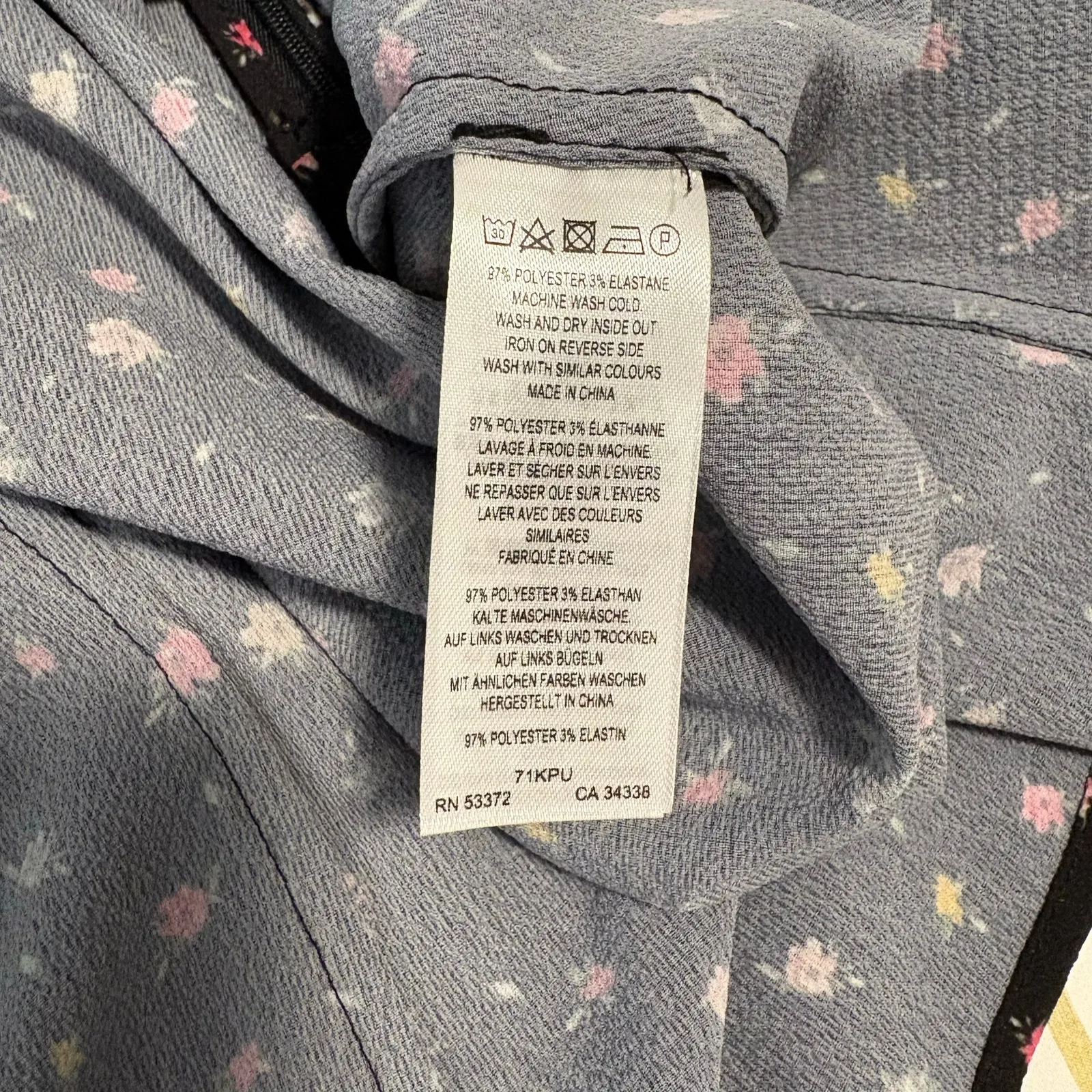 French Connection 71KPU - Bell Sleeve Floral Casual Dress -‎ Size 6 - Image 6