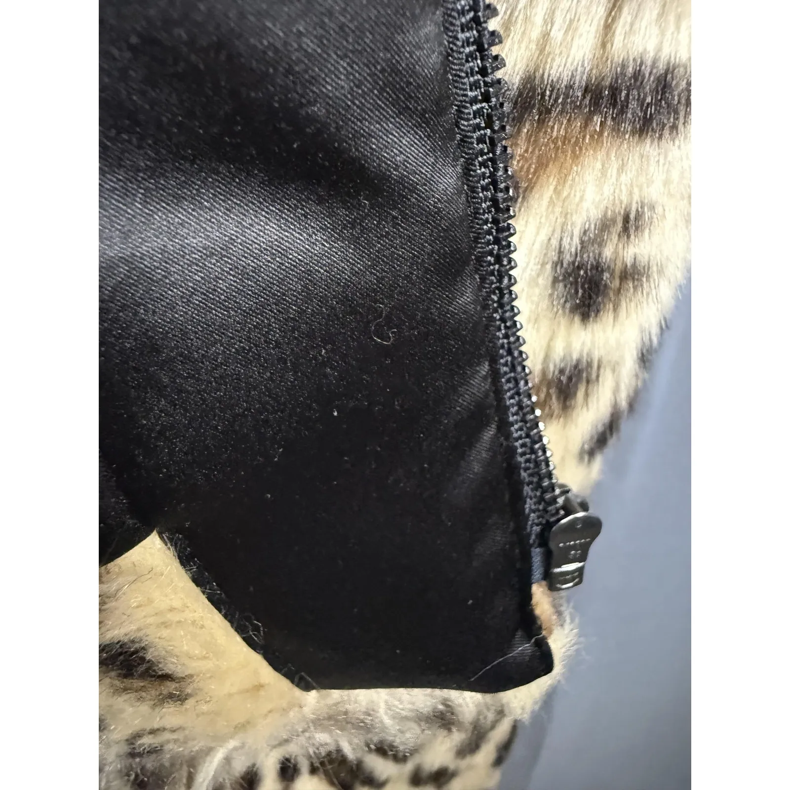 Crosby by Mollie Burch Dress Womens Small Leopard Faux Fur Sleeveless Animal - Image 7