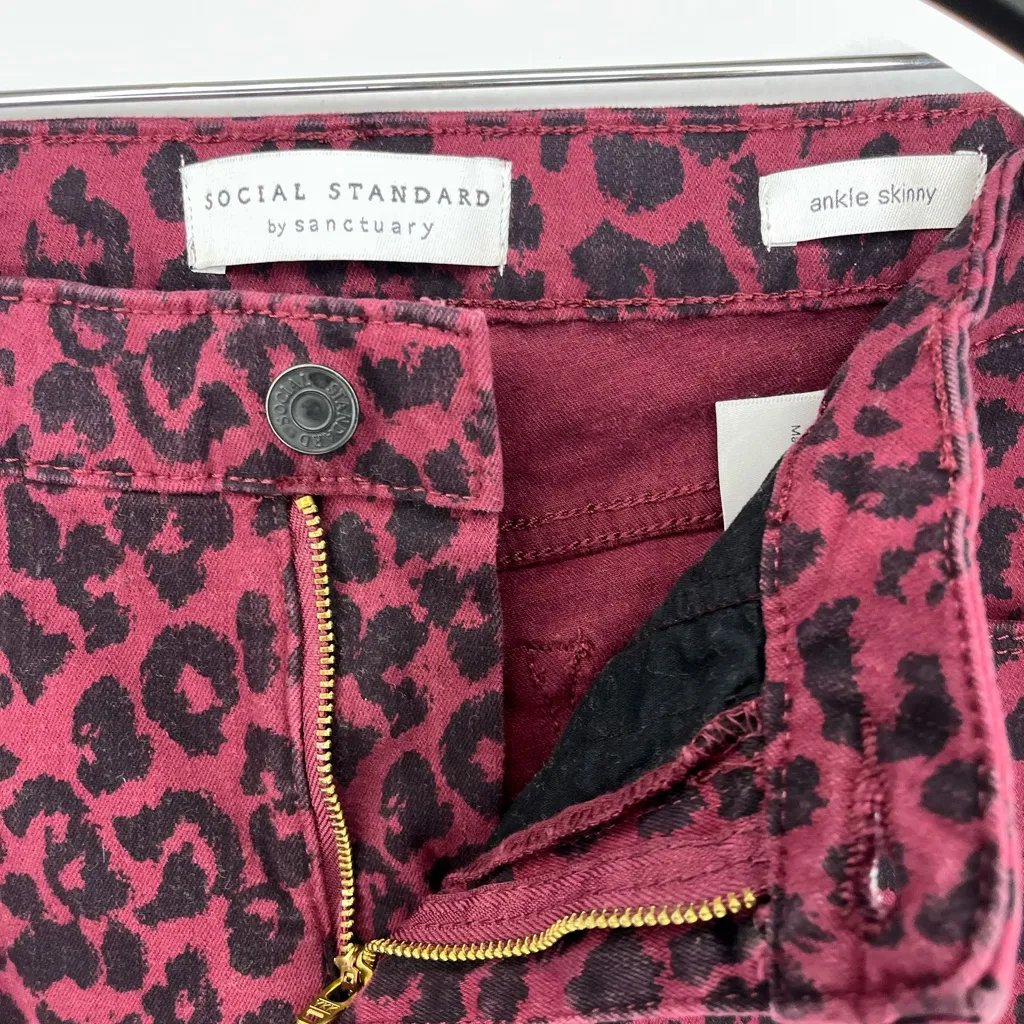 Social Standard By Sanctuary Women Red Leopard Witchy Whimsygoth Y2K Jeans Sz 6 - Image 3