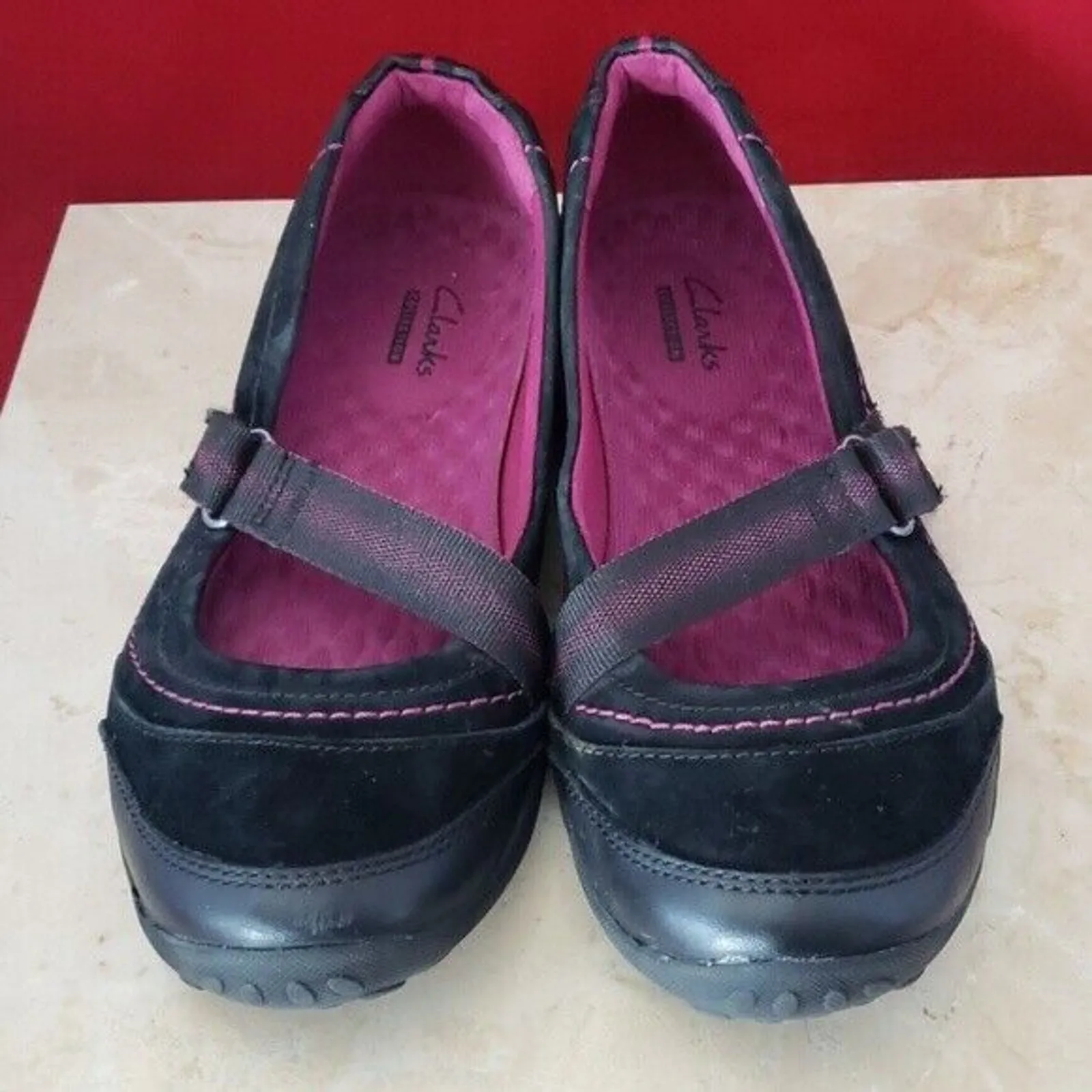 Clarks  Black Suede Pumps - Comfort Shoes - Size 7 M - Image 2