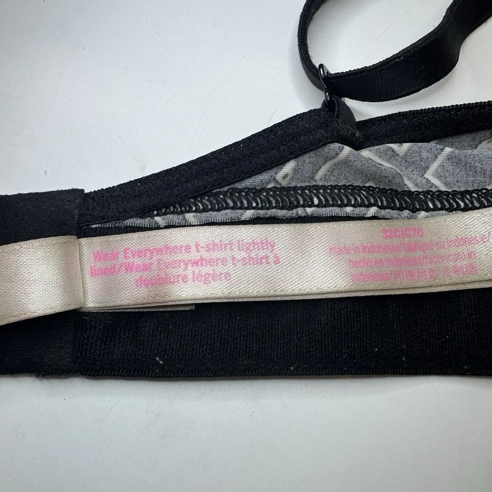 Victoria’s Secret‎ PINK Wear Everywhere T-Shirt Lightly Lined 32C Bra LOGO - Image 4