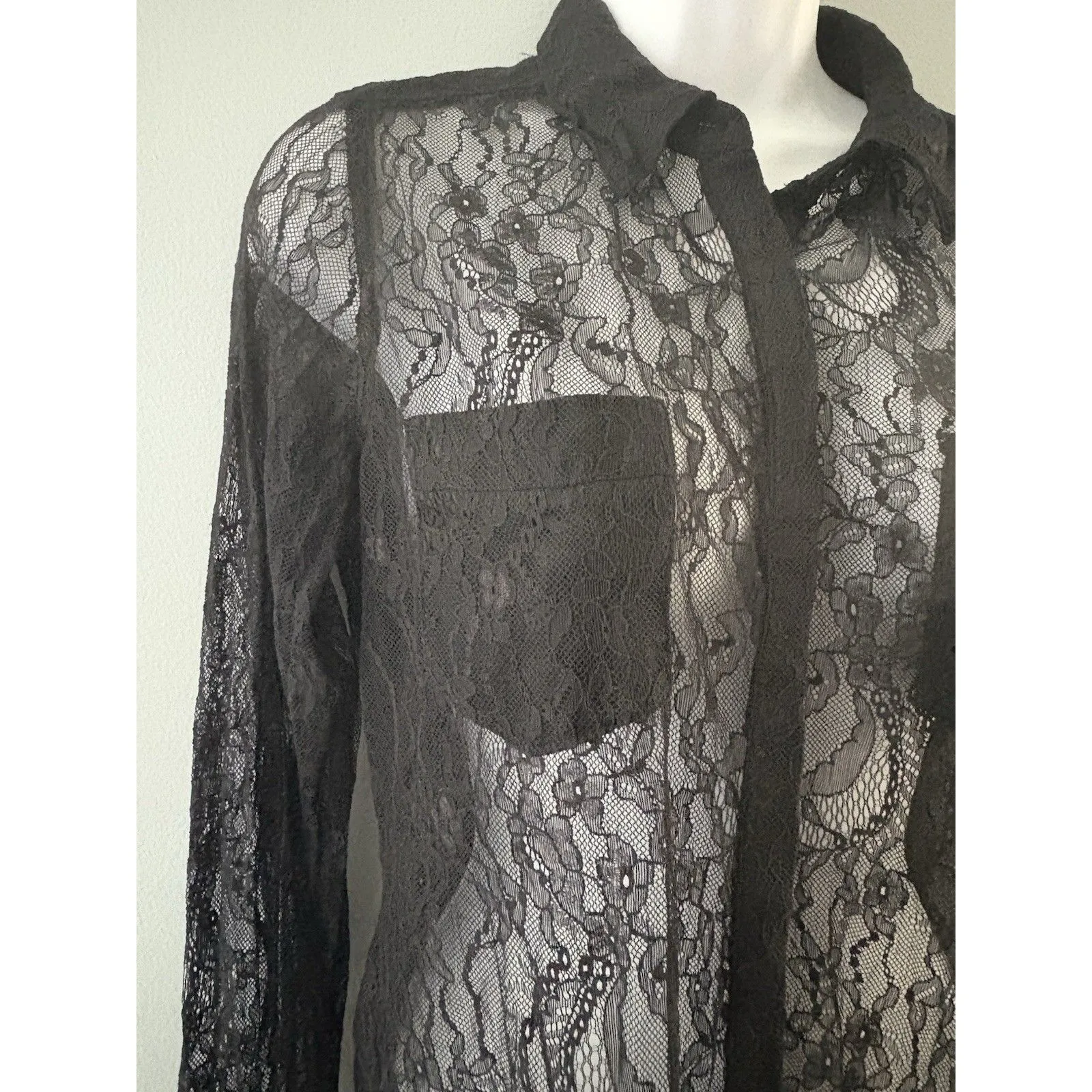 Guess Black Lace Top Size S Sheer Goth Vampire Witchy Whimsigoth Button Up - Image 3