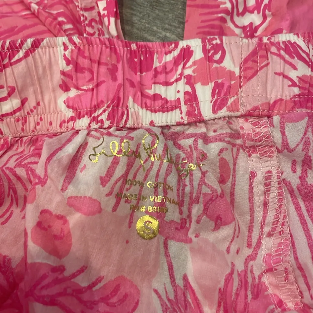 Lilly Pulitzer  Vibrant Pink patterned pj pants - Image 3