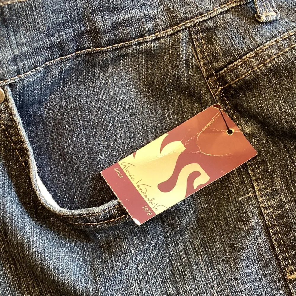 NWT Gloria Vanderbilt size 12 Amanda Blue jeans Classic Fit Tapered - Image 15