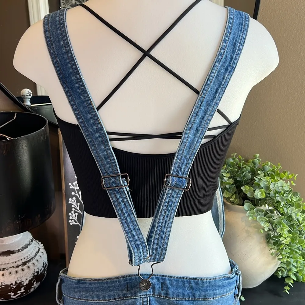 FREE PEOPLE Button-Front Denim Shortall Overalls Size 31 - Image 9