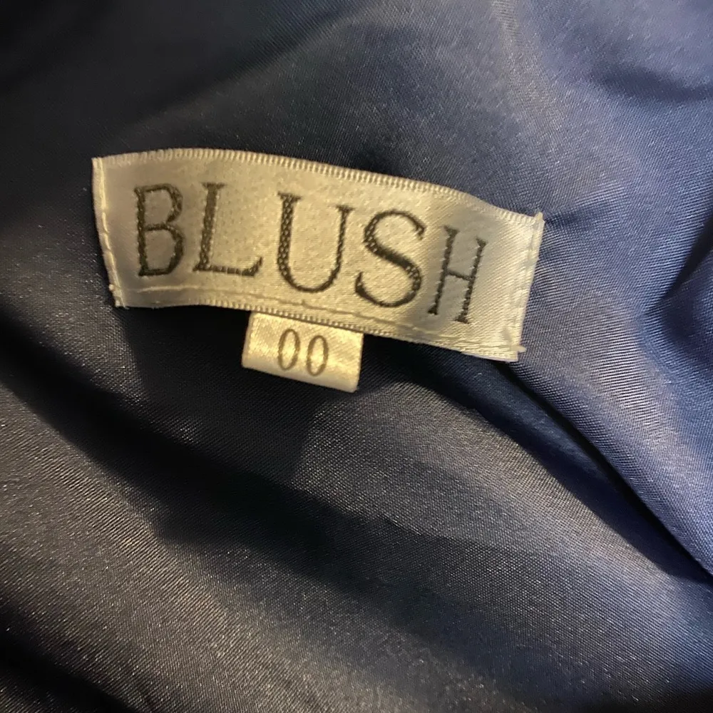 Blush  two piece dress - Image 6